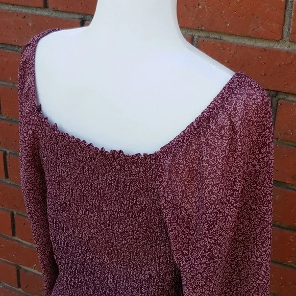 Madewell Smocked Women's Peasant Chiffon Top in Burgundy size Large - Picture 5 of 14